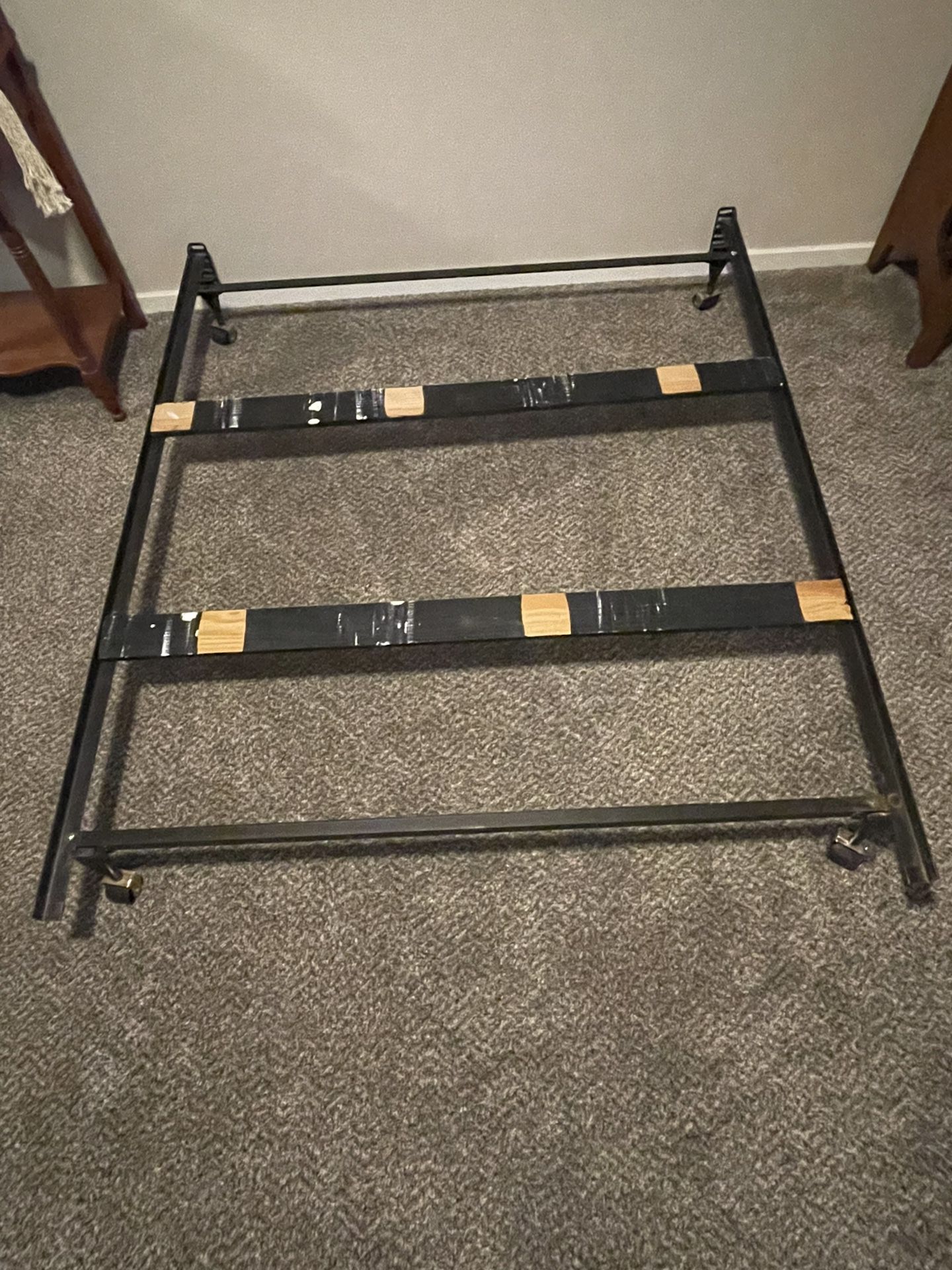 Metal Bed Frame (Full/Double)