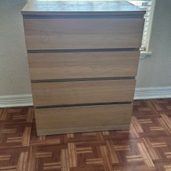4 Drawer Chest 