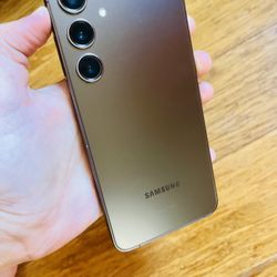 Grey Samsung Galaxy S24+ 256Gb for Spectrum/Verizon/Visible/Xfinity