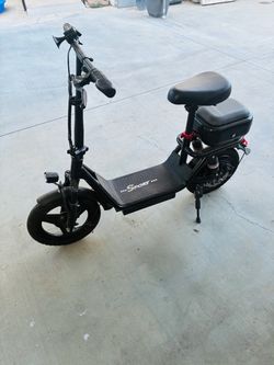 Electric Scooter with basket (Read Description)