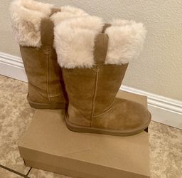 Ugg Boots Size 8 New 