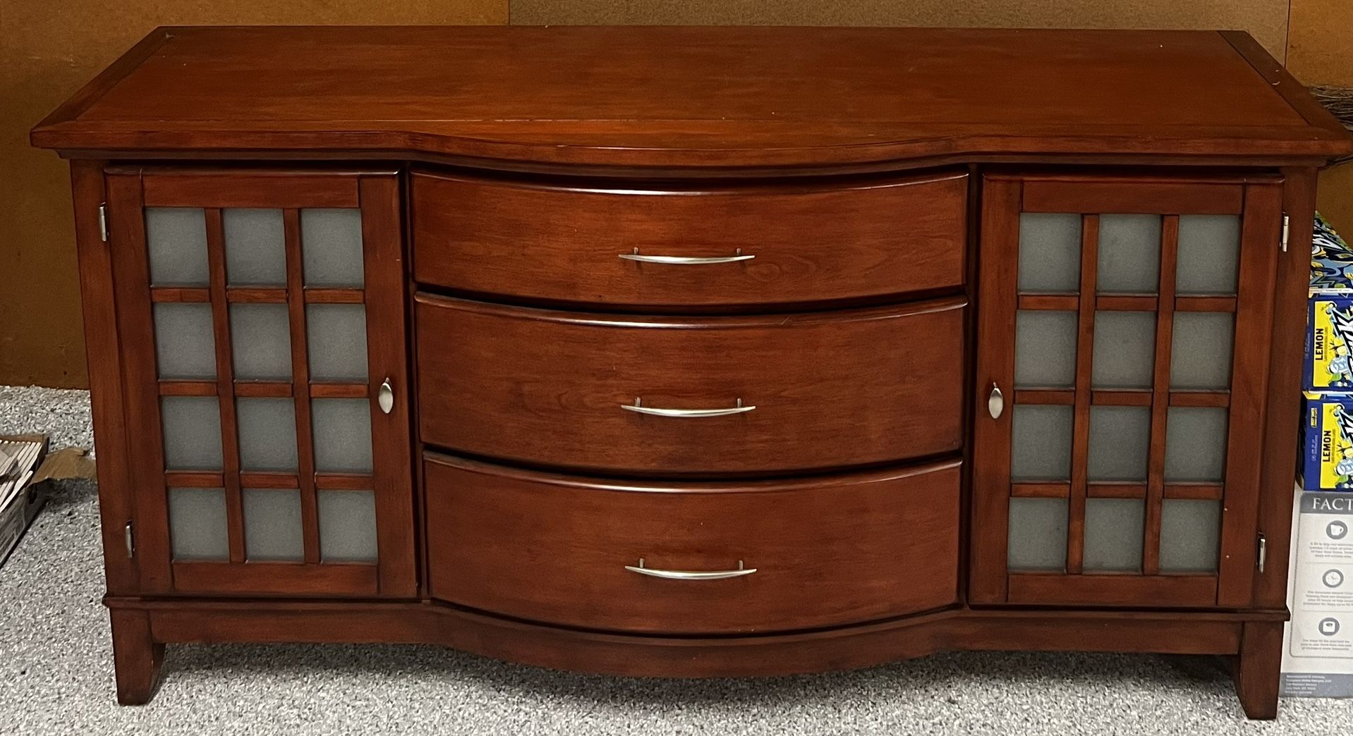 China Cabinet With Buffet