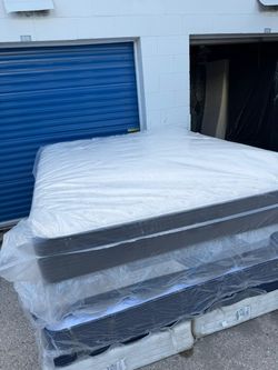 King Size Mattress And Box Spring