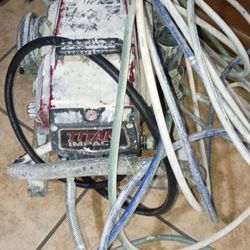 Paint Sprayer Titan Impact 440