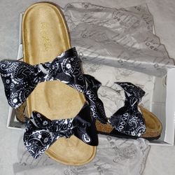 Women's Sandals