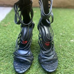 Red Kids, Black Gladiator Stray, High Heels