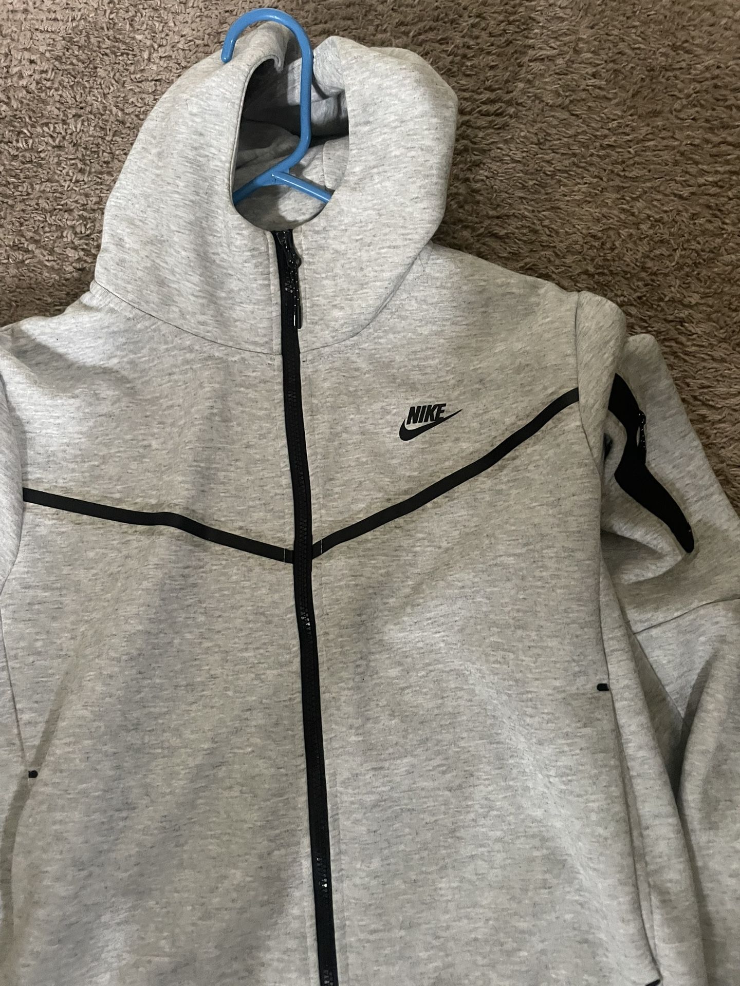 Nike Tech