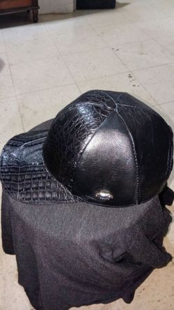 Alligator Hat/Gorra Piel Cocodrilo en color Negro/Black (New/Nuevo) 100% Asking $80 Firm on Price