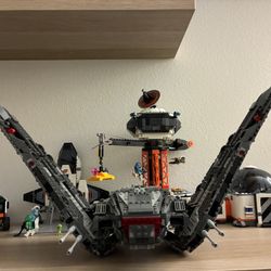 Custom Lego Kylo Ren Shuttle ( Built With Official Lego Pieces 