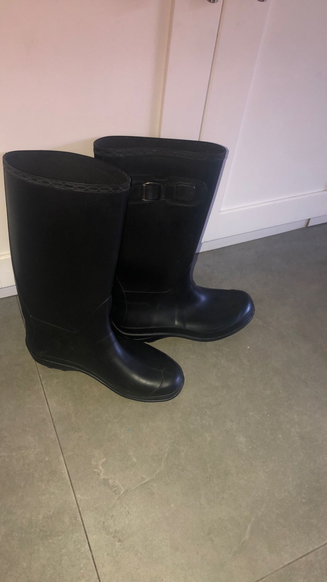 Kamik Rain Boots Women’s Size 9