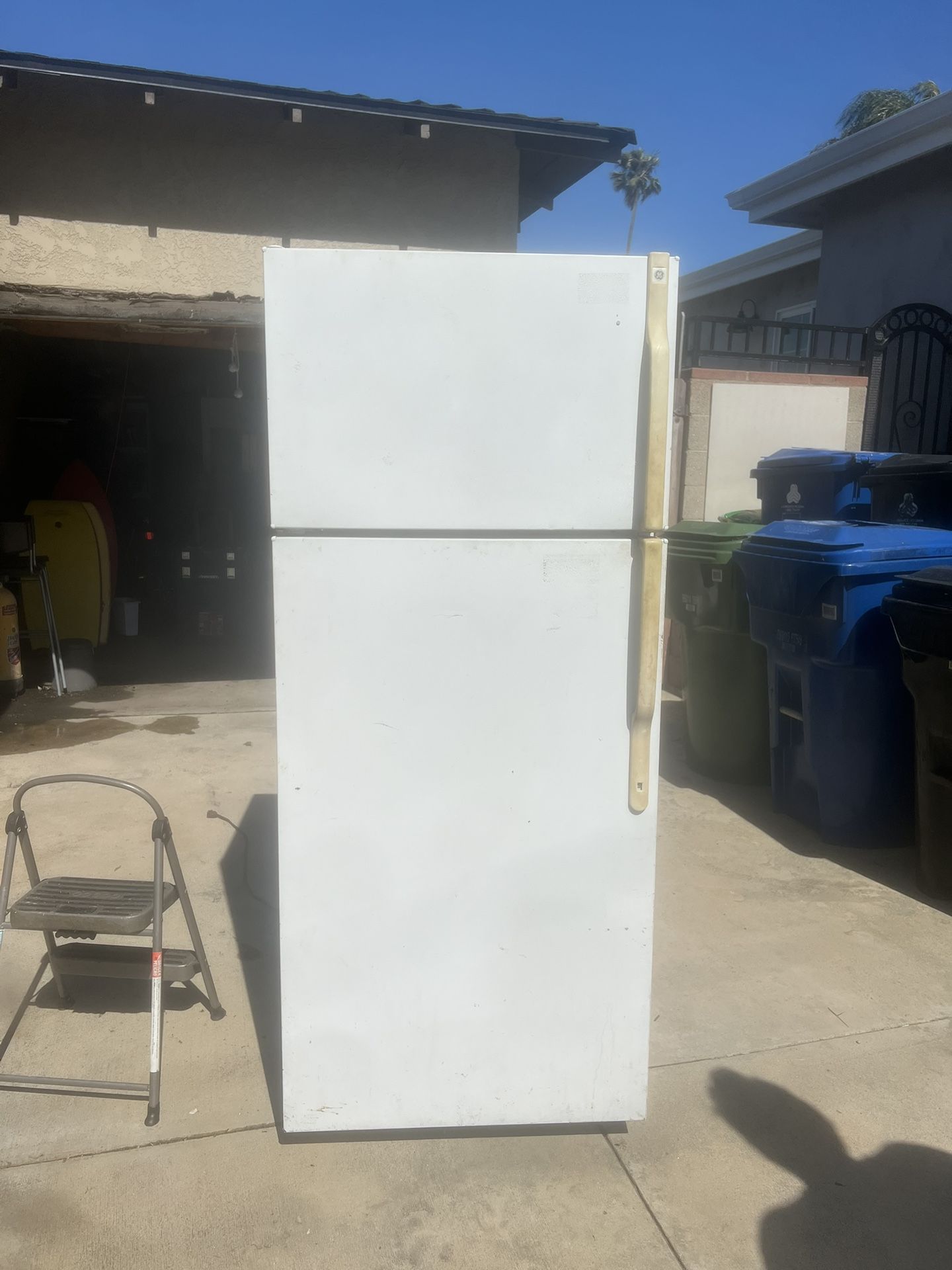 Kenmore Fridge And Freezer Set