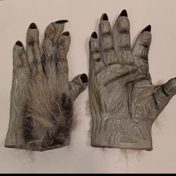 Halloween adult werewolf hands rubber with fur $10 FIRM