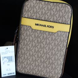 Michale Kors MENS BAG