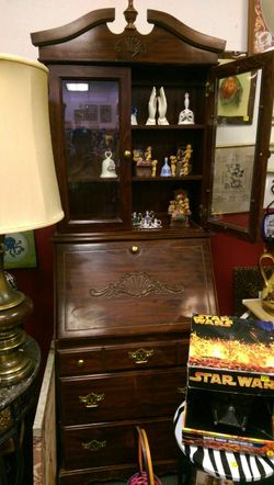 Hutch Cabinet