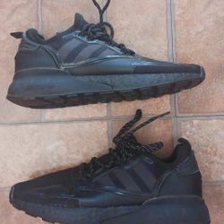  BRAND NEW ADIDAS SIZE 6.5 MEN'S OR 8.5-9 LADIE'S 