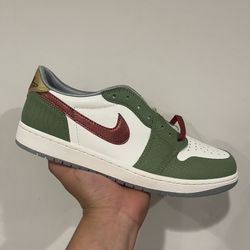 JORDAN 1 LOW “YEAR OF THE DRAGON” SIZE 11.5