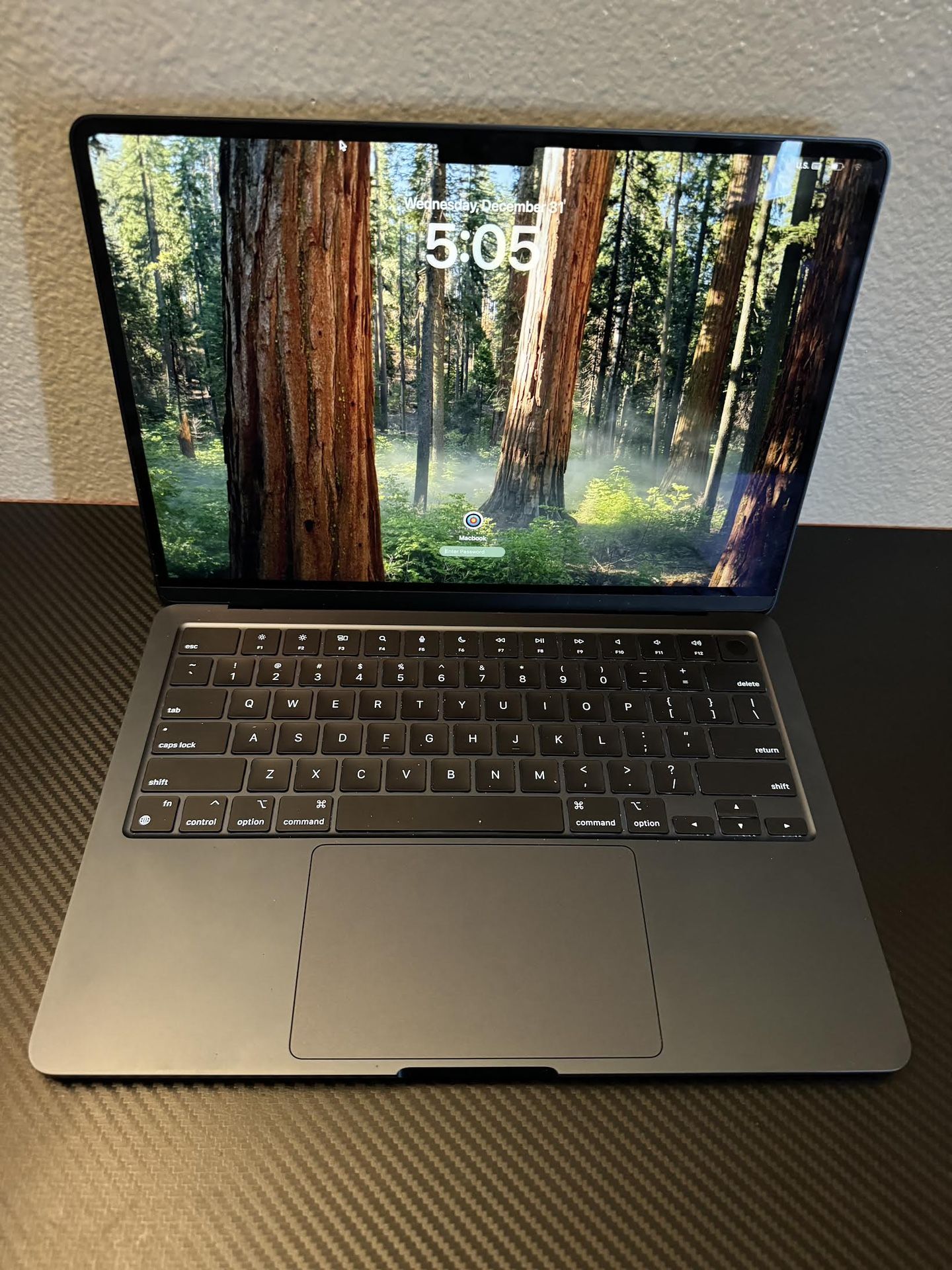 2022 MacBook Air M2 256GB Blue 13 Inches