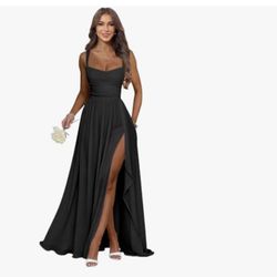 Black Dress Size 4. New 