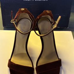 New Ralph Lauren Sandals Size 9