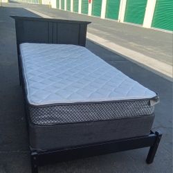 TWIN BED FRAME WITH BOX SPRING AND MATTRESS 