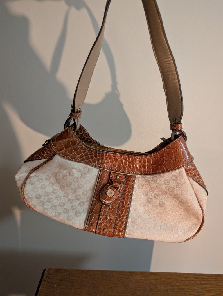 Elegant Brown and Cream Women's Bag