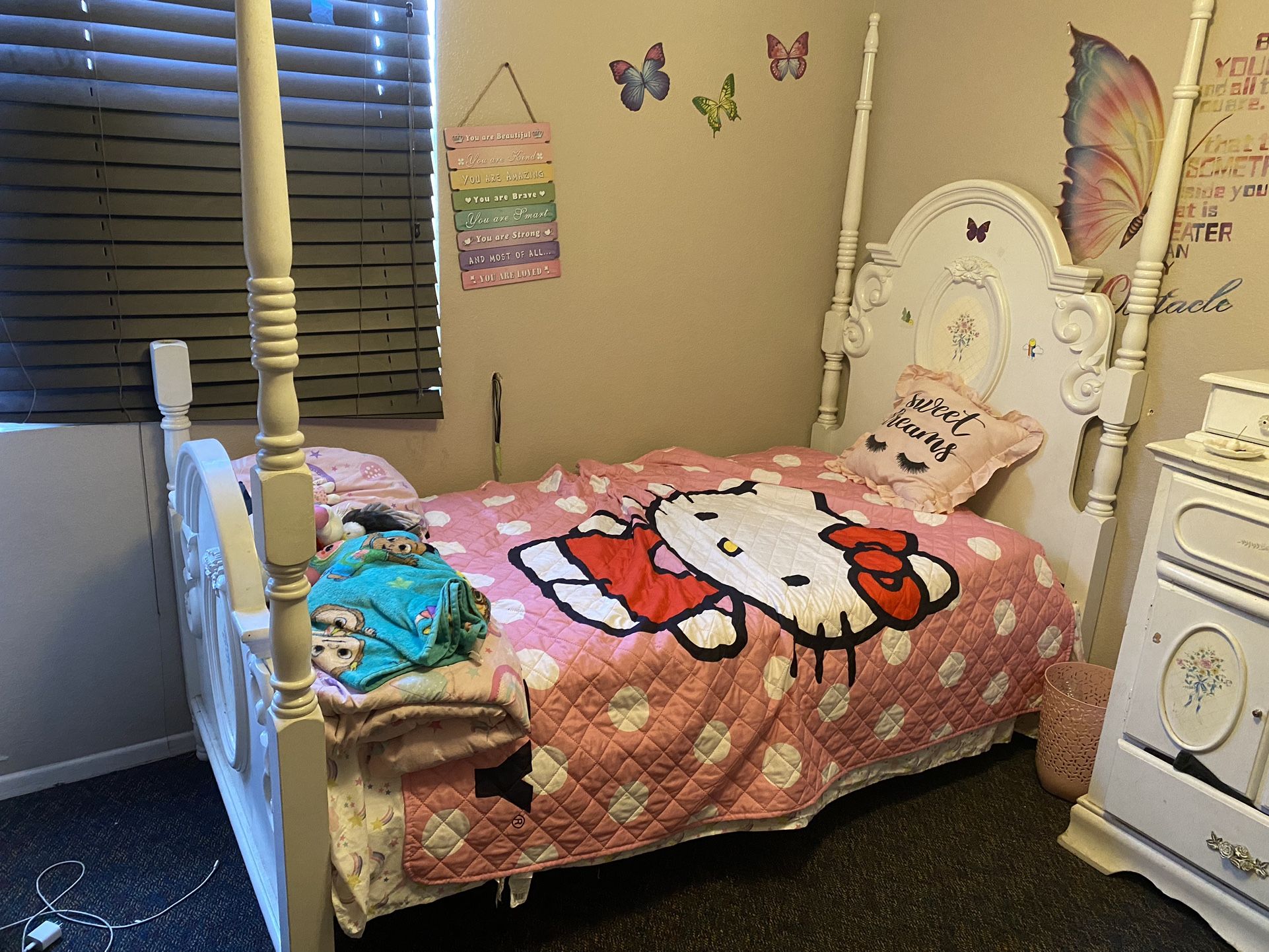 Girls Bedroom Set 