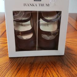 New  Ivanka Trump Baby Girl Dress Shoes Size 3