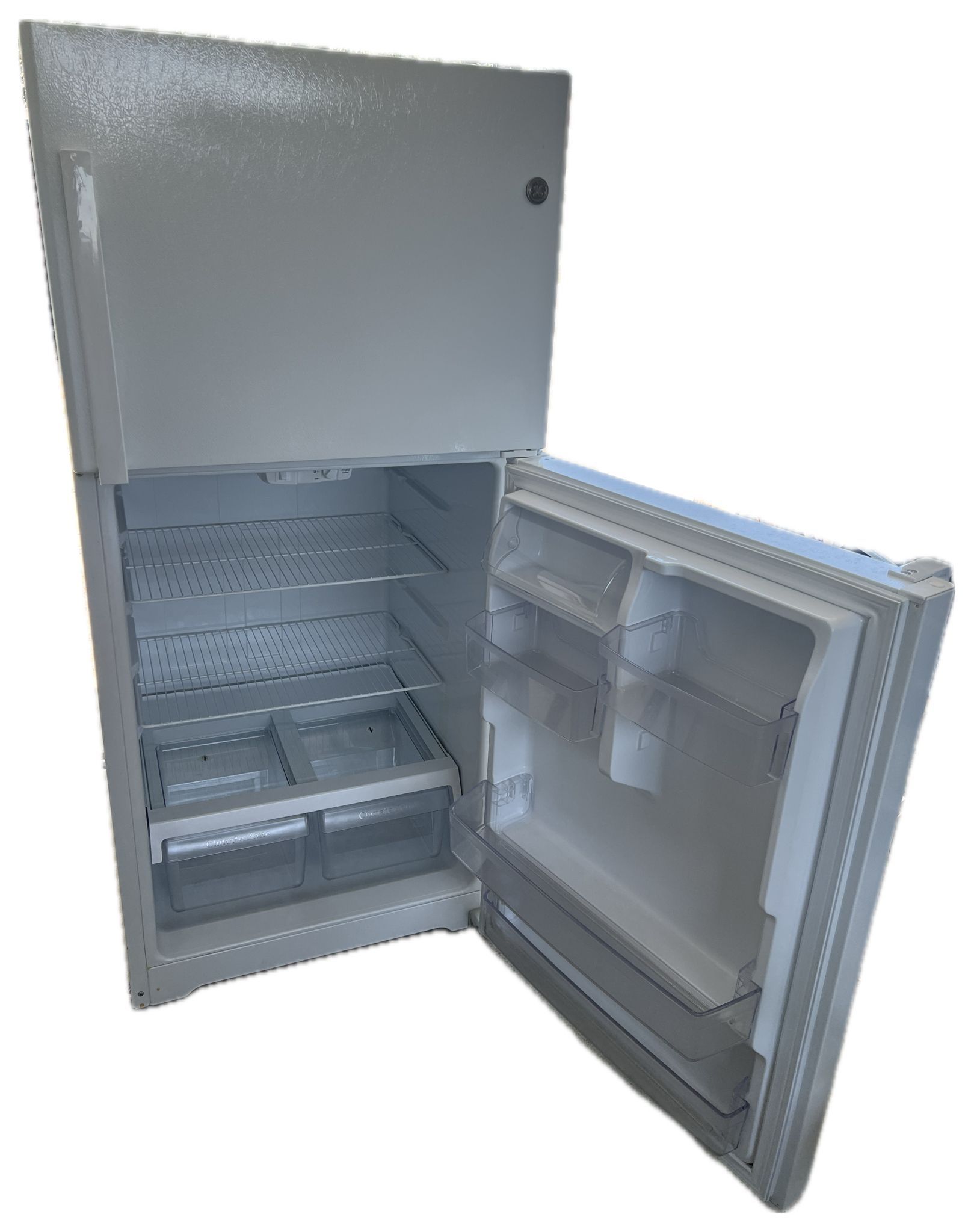 ENERGY STAR 19.2 Cu. Ft. Top-Freezer Refrigerator