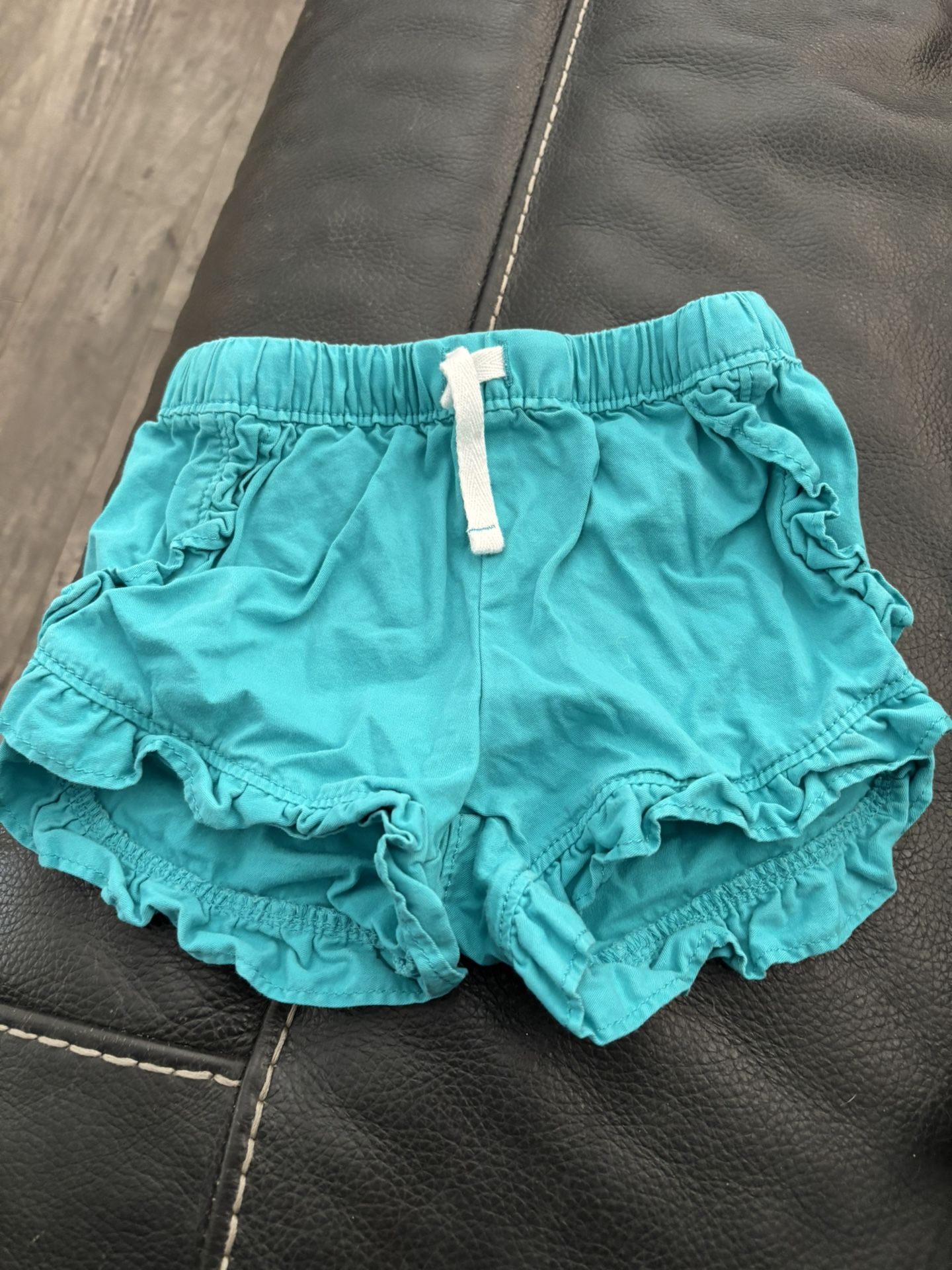 Girls Size 5 Shorts, Leggings And Dress