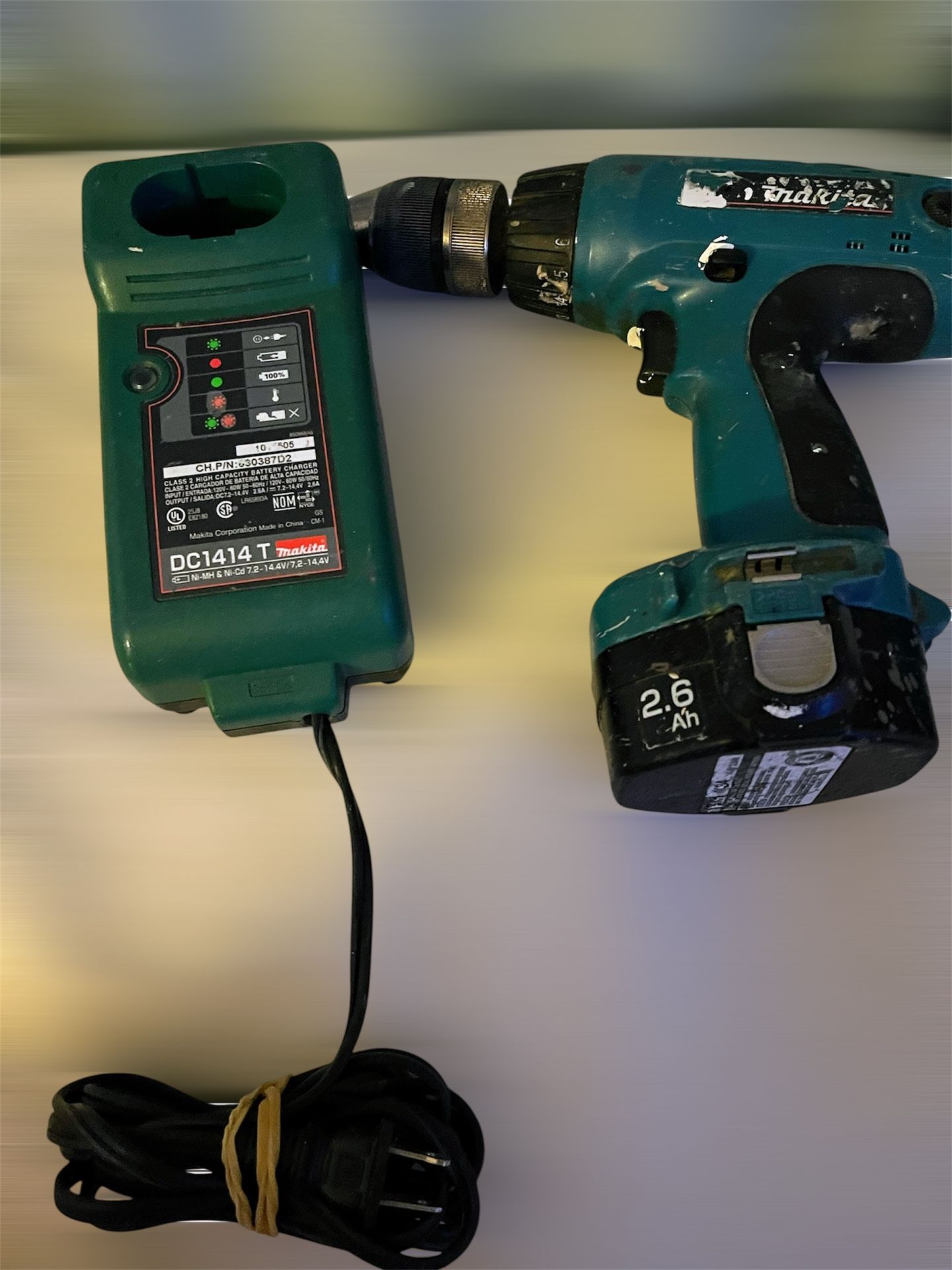Makita Cordless drill