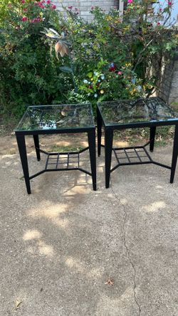 Metal Side Tables With Glass Top (2) Stater Home mesas
