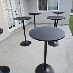 Cocktail Tables 