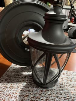 Outdoor hanging lantern for porch with medallion