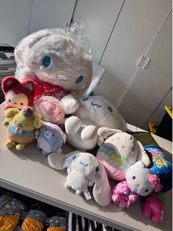 Sanrio plushies.