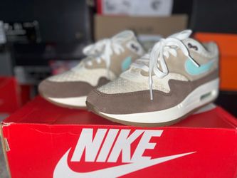 Nike Air Max 1 Sneakers