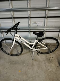 The 2016 Trek Verve 1 16L Bike  White Local Pick Up  