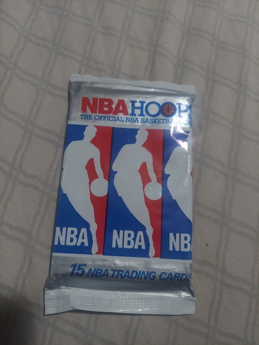 NBA HOOPS The Official NBA Basketball Card