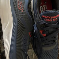 Men’s Sketchers slip resistant composite toe Work
