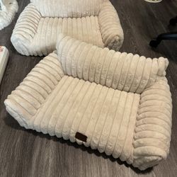 2 Dog/Cat Couch for Pets