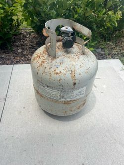 Propane tank
