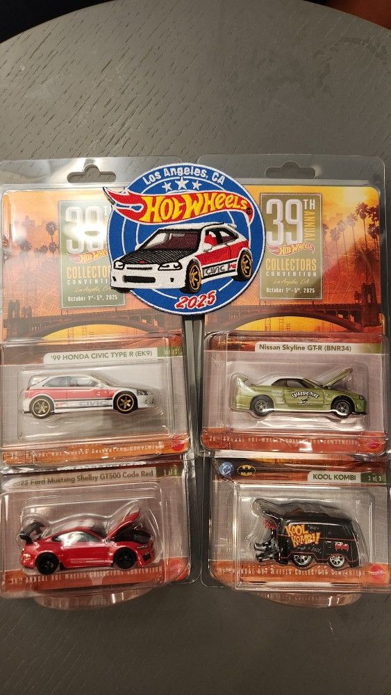 Hot Wheels Convention 2025 Set Of 4 Cars Plus Patch