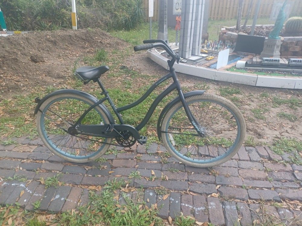 26 inch beach cruiser.