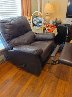Recliner and rocker