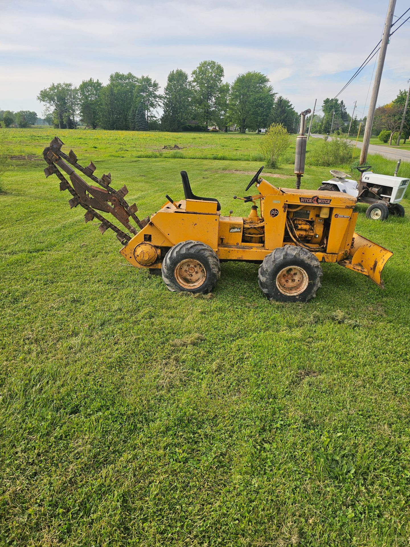 Ditch witch