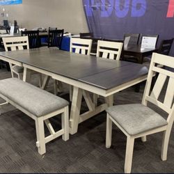 Big Extension Table Bench And Chairs 