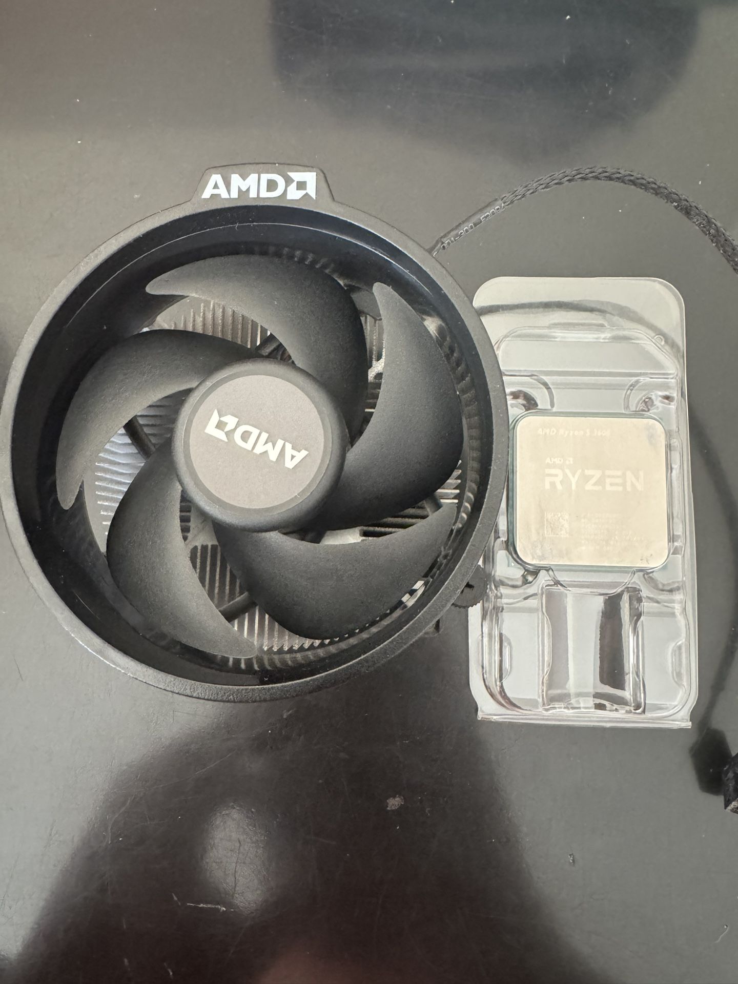 AMD Ryzen 5 3600 6-Core Processor + Fan