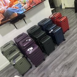 Solgaard LUGGAGES BRAND NEW