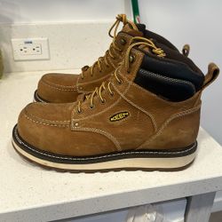 Keen work boots 
