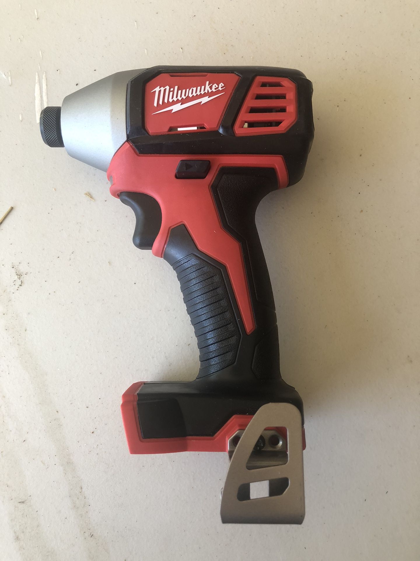 Milwaukee M18 18V Lithium-Ion Cordless 1/4 in. Hex Impact Driver (Tool-Only)