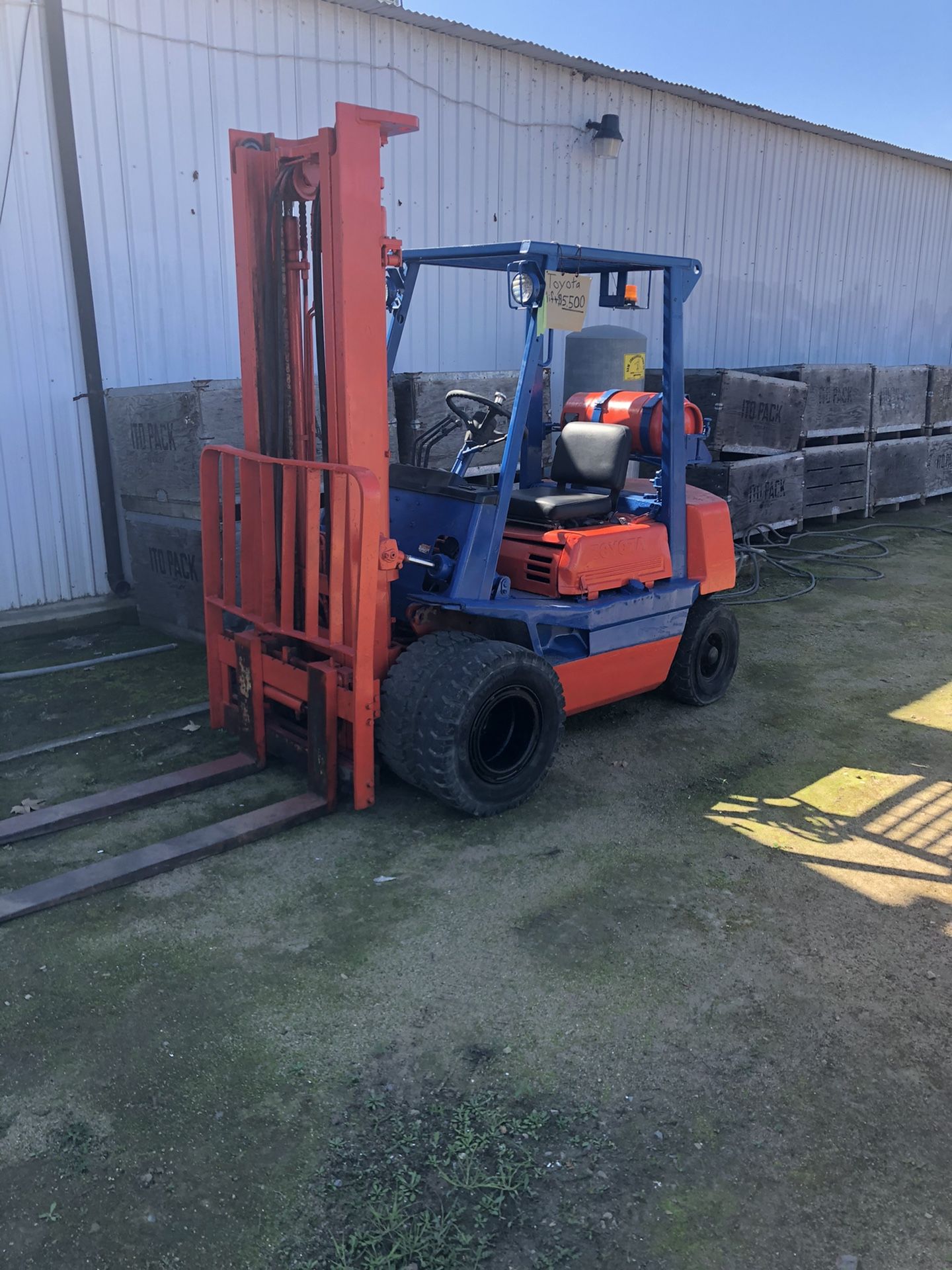 Toyota field forklift